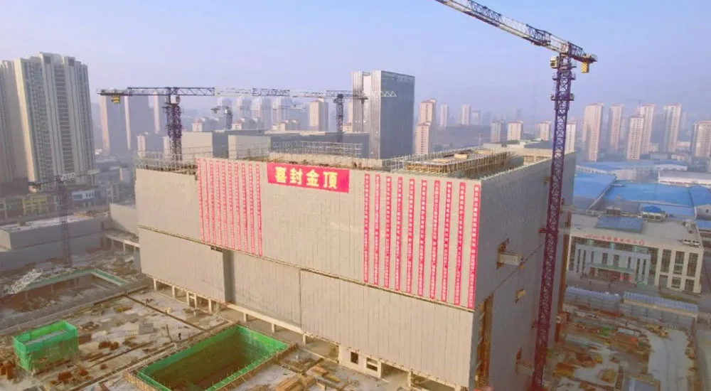 【烟台开发区发布】6天建一层!烟台开发区业达城市广场主体结构全部封顶